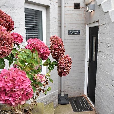 Havelock Court Apartment Whitby Ngoại thất bức ảnh