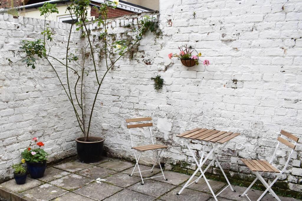 Havelock Court Apartment Whitby Ngoại thất bức ảnh